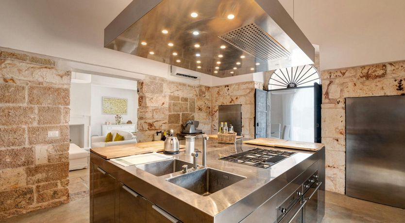 Photo of Cashmere & Stone