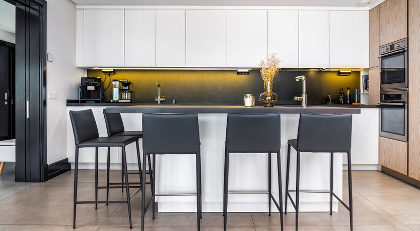 Photo of The Sunlit Garden