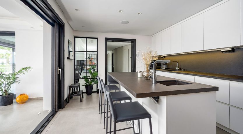 Photo of The Sunlit Garden