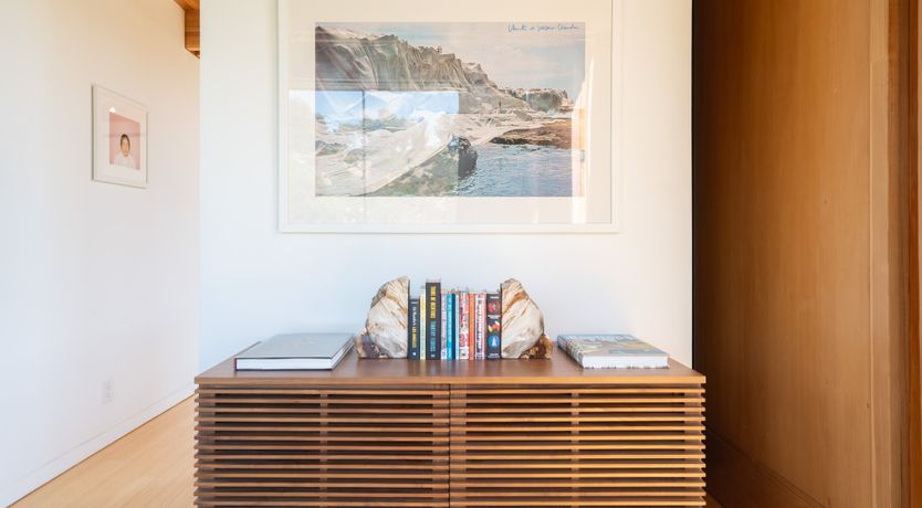 Photo of The Glass Box