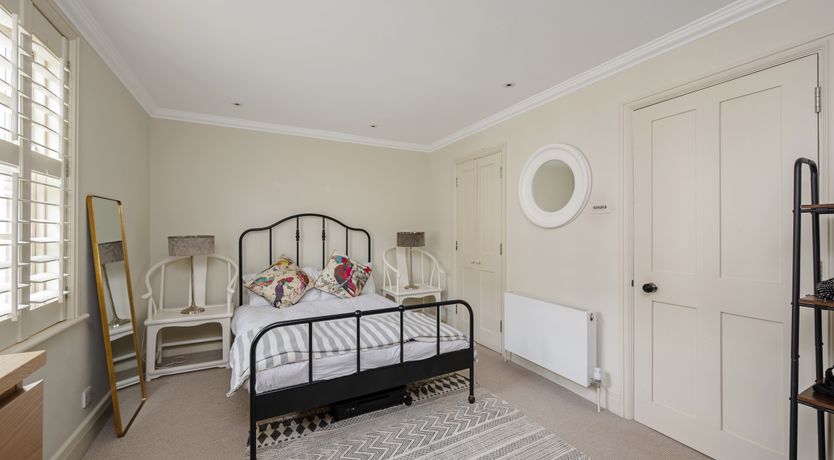 Photo of Seasons of the City