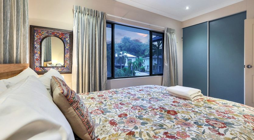 Photo of Darwin Seas