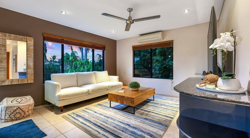 Photo of Darwin Seas