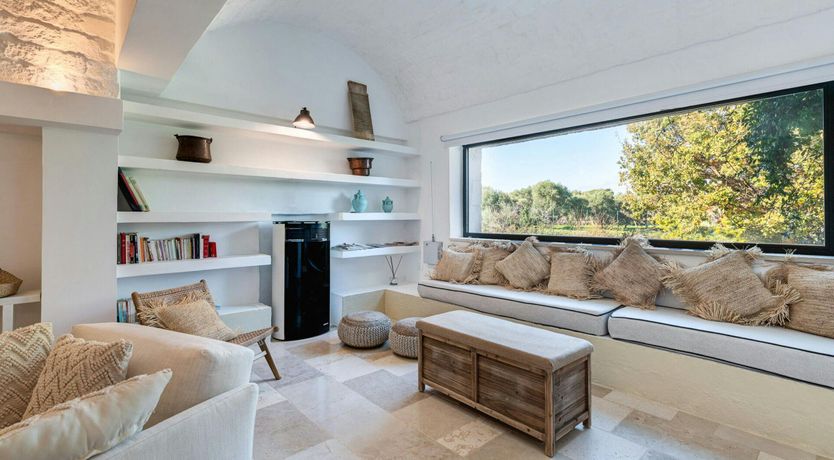 Photo of Ostuni Opal