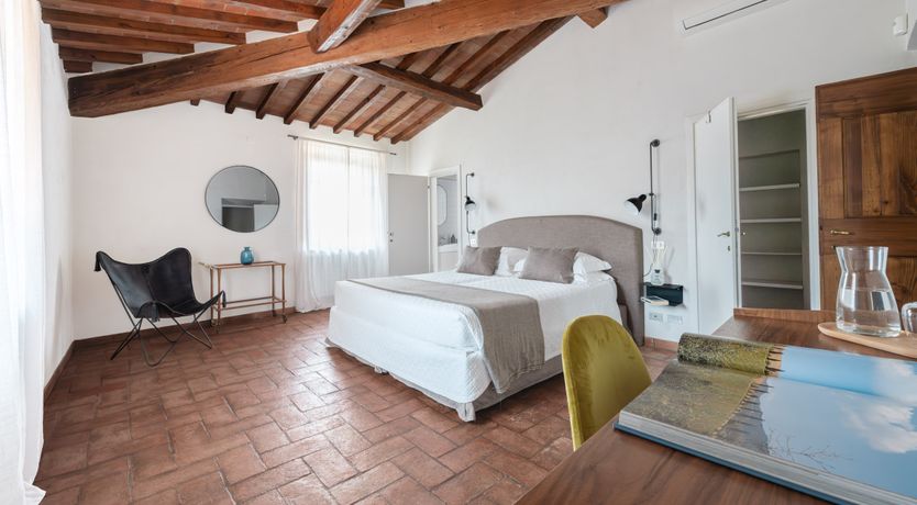 Photo of Florentine Dreams