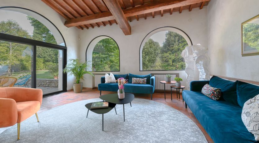 Photo of Florentine Dreams