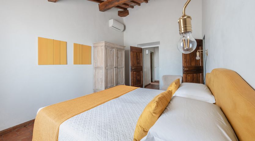 Photo of Florentine Dreams