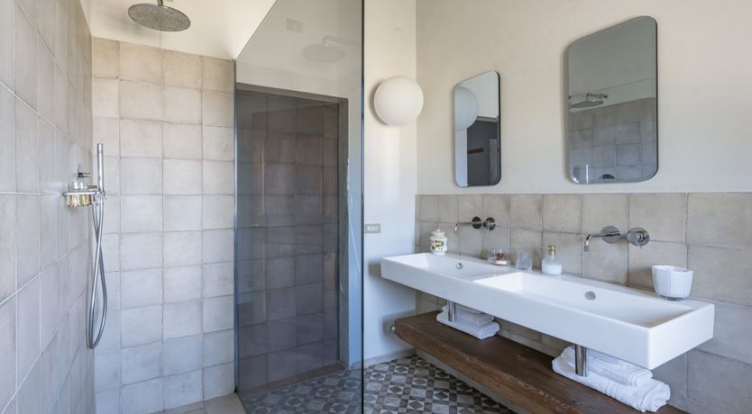 Photo of Florentine Dreams