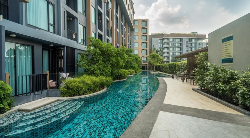 Photo of Thai Turquoise