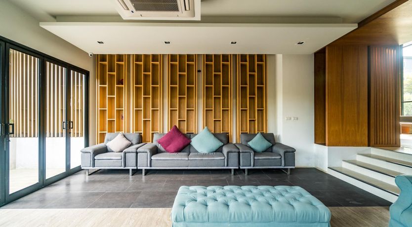 Photo of Thai Turquoise