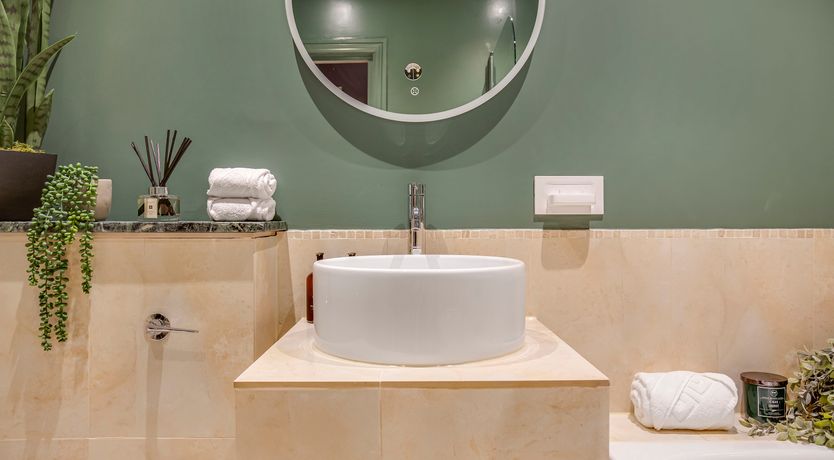 Photo of Magenta & Brass