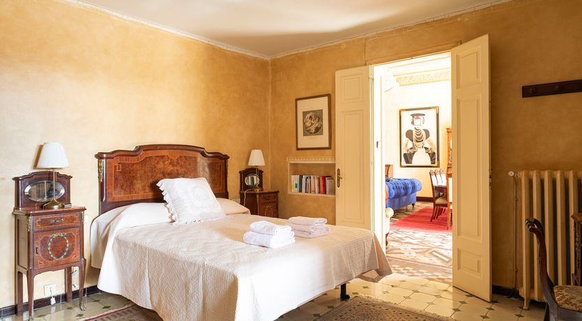 Photo of The Sunlight's Kiss