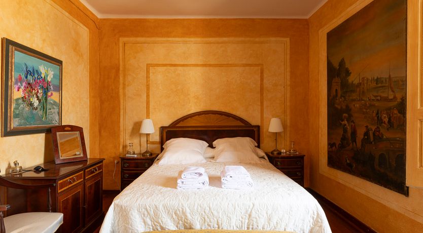 Photo of The Sunlight's Kiss