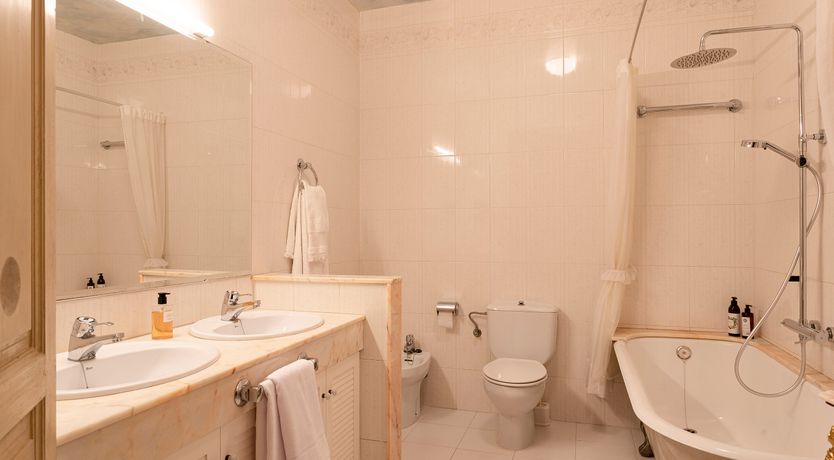 Photo of The Sunlight's Kiss