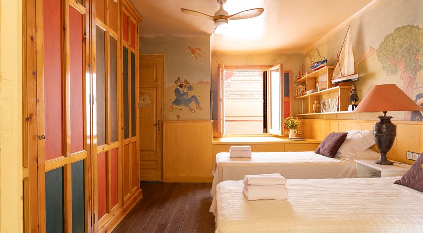 Photo of The Sunlight's Kiss