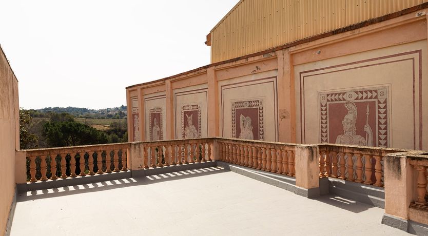 Photo of The Sunlight's Kiss