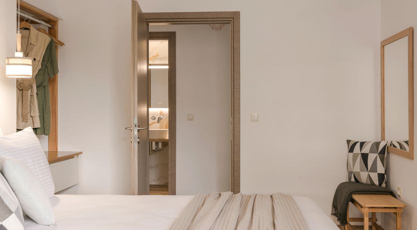 Photo of Infinite Horizons