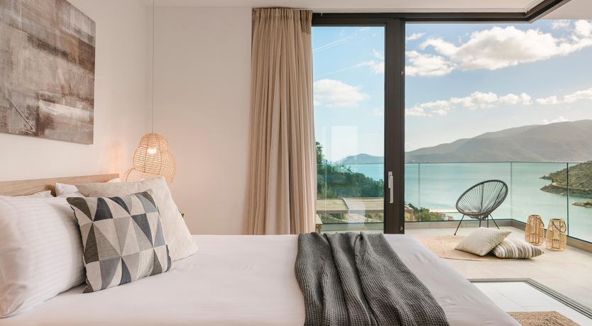 Photo of Infinite Horizons