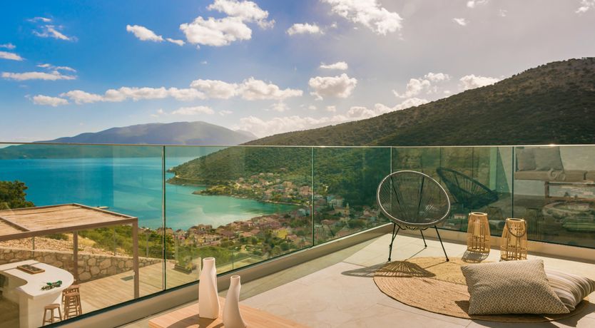 Photo of Infinite Horizons