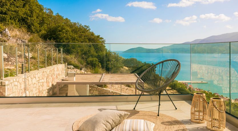 Photo of Infinite Horizons