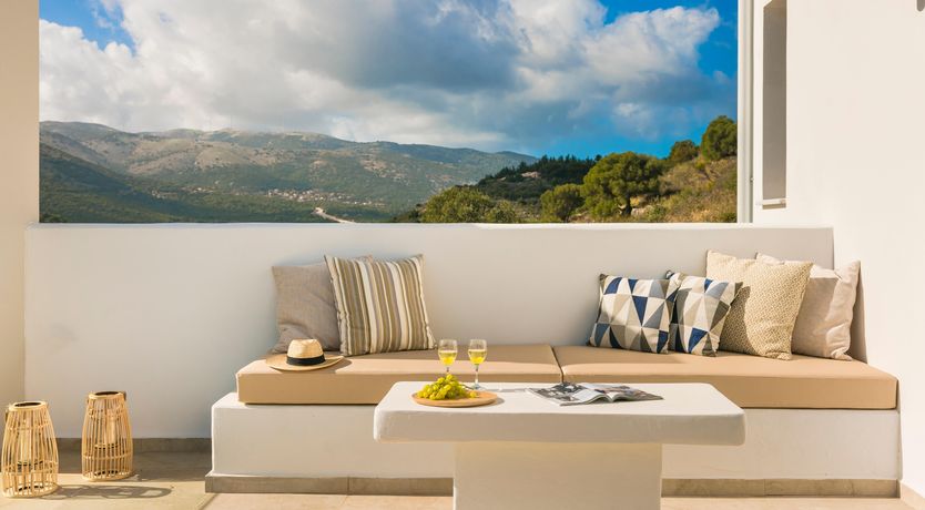 Photo of Infinite Horizons