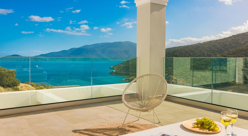 Photo of Infinite Horizons