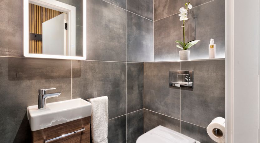 Photo of Lakeview Luxury