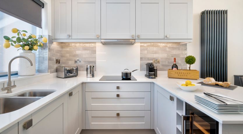 Photo of Lakeview Luxury