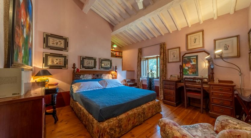 Photo of Tuscany's Charms