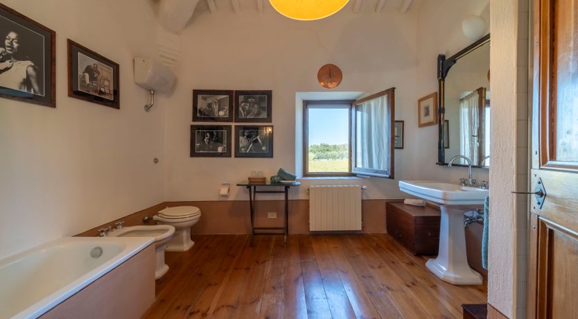 Photo of Tuscany's Charms