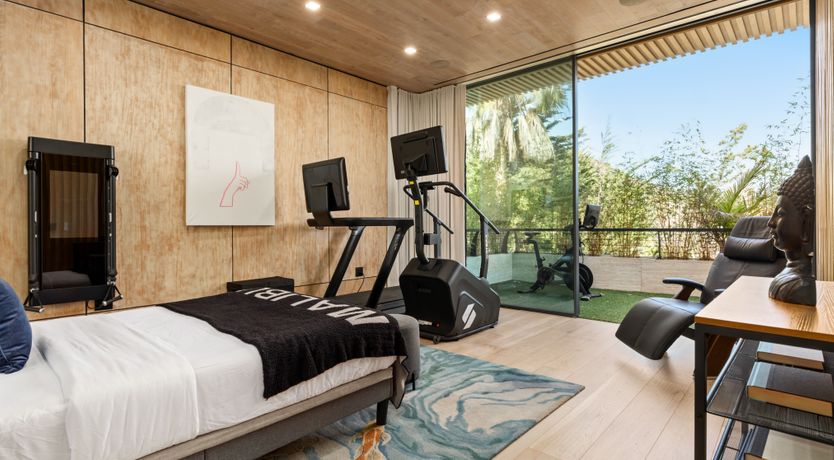 Photo of Pacific Portrait