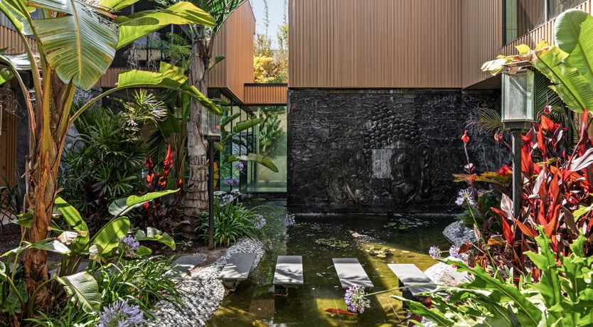 Photo of Pacific Portrait