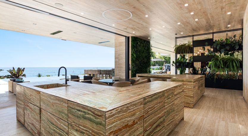 Photo of Pacific Portrait