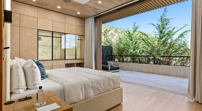 Photo of Pacific Portrait