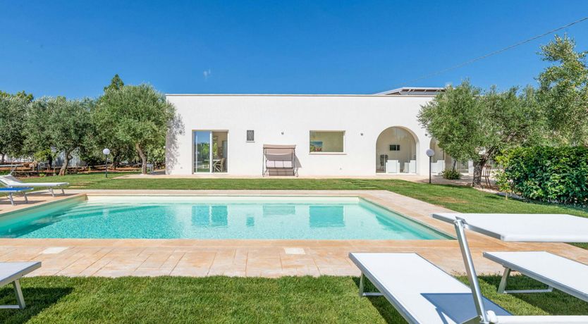 Photo of The White Villa