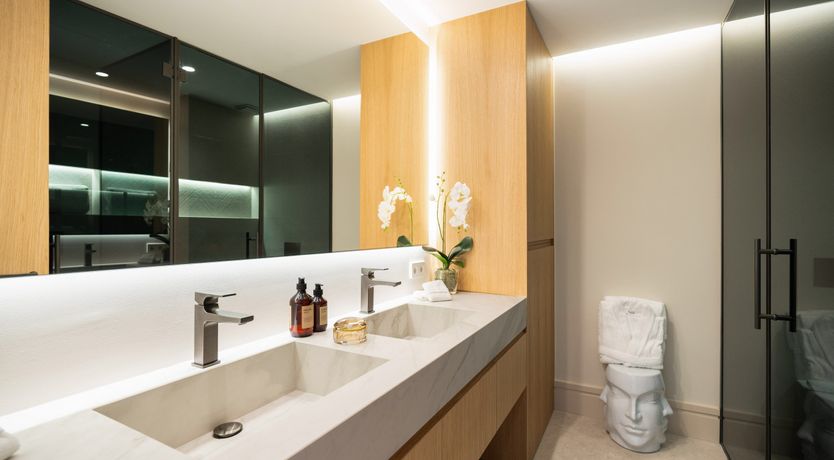 Photo of The Golden Shore