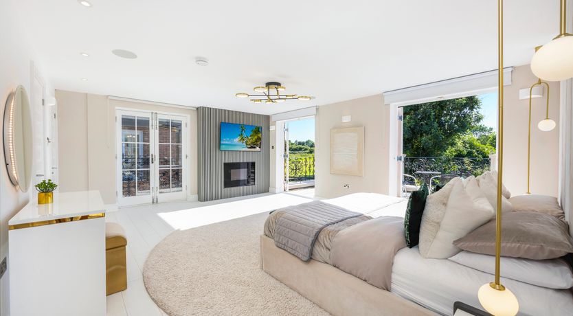 Photo of Total Splendour