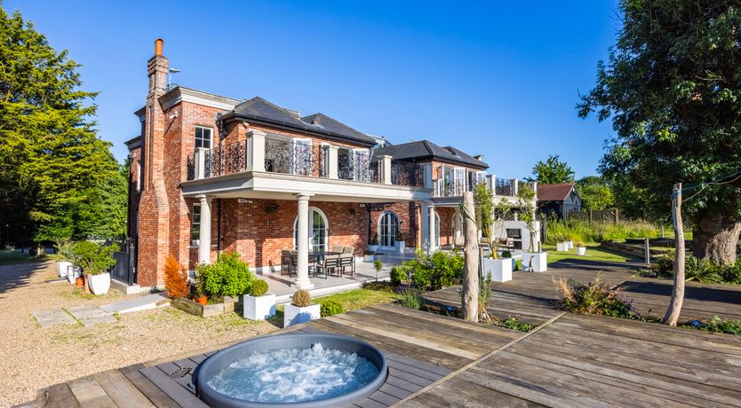 Photo of Total Splendour