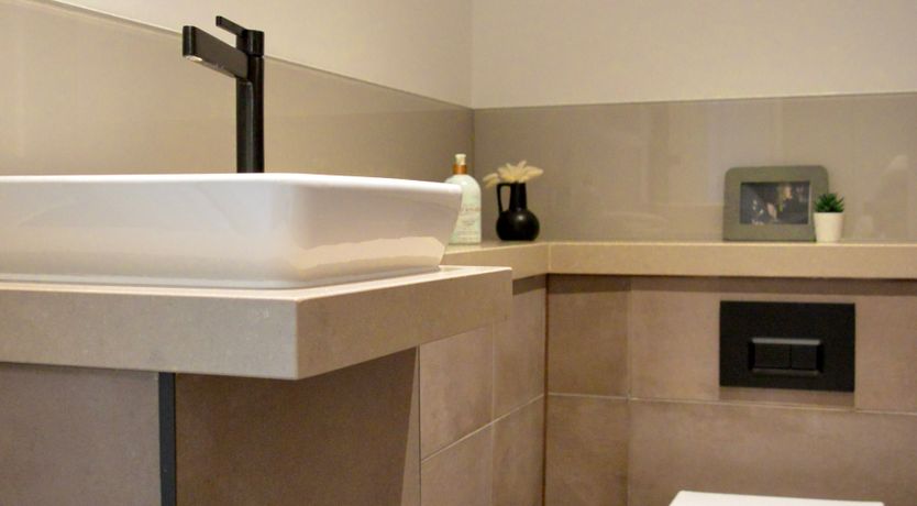 Photo of Vauxhall Valentine