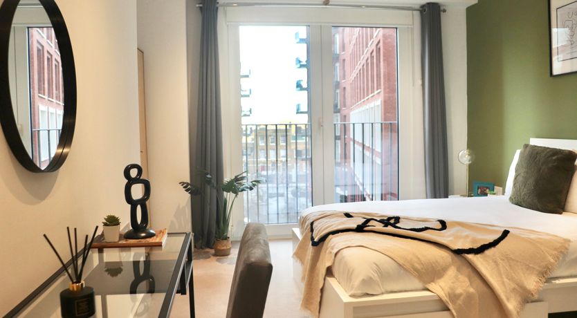 Photo of Vauxhall Valentine