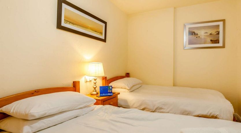 Photo of 3 Bed in Combe Martin