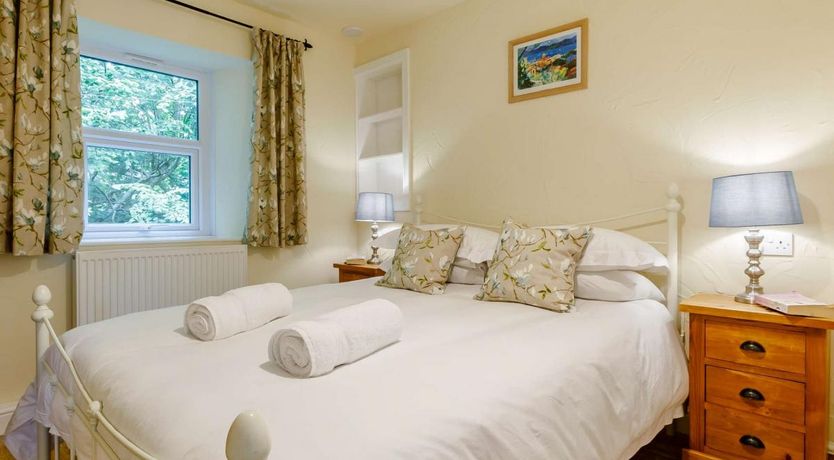 Photo of 3 Bed in Combe Martin