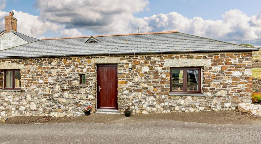 Photo of 1 Bed in St. Juliot