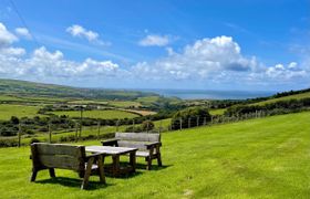 Photo of barn-in-north-cornwall-11