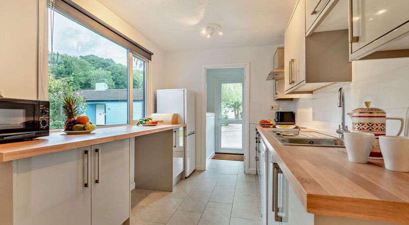 Photo of 3 Bed in Notter