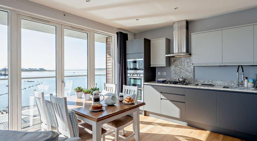 Photo of 2 Bed in Brightlingsea