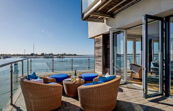 2 Bed in Colchester Holiday Home