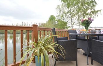 Log Cabin in Lincolnshire Holiday Home