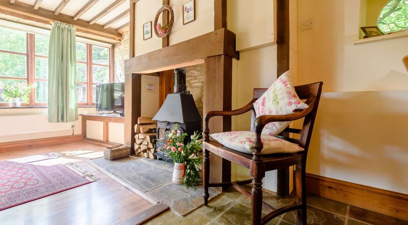 Photo of 2 Bed in Cirencester