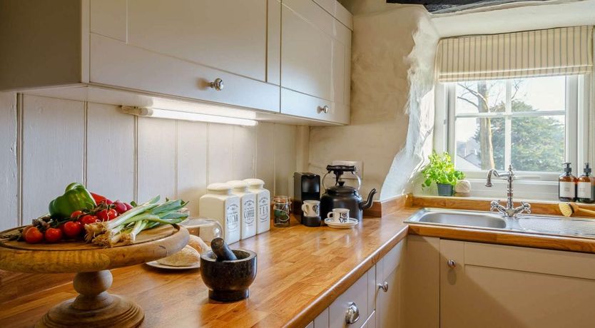 Photo of 1 Bed in Bouth